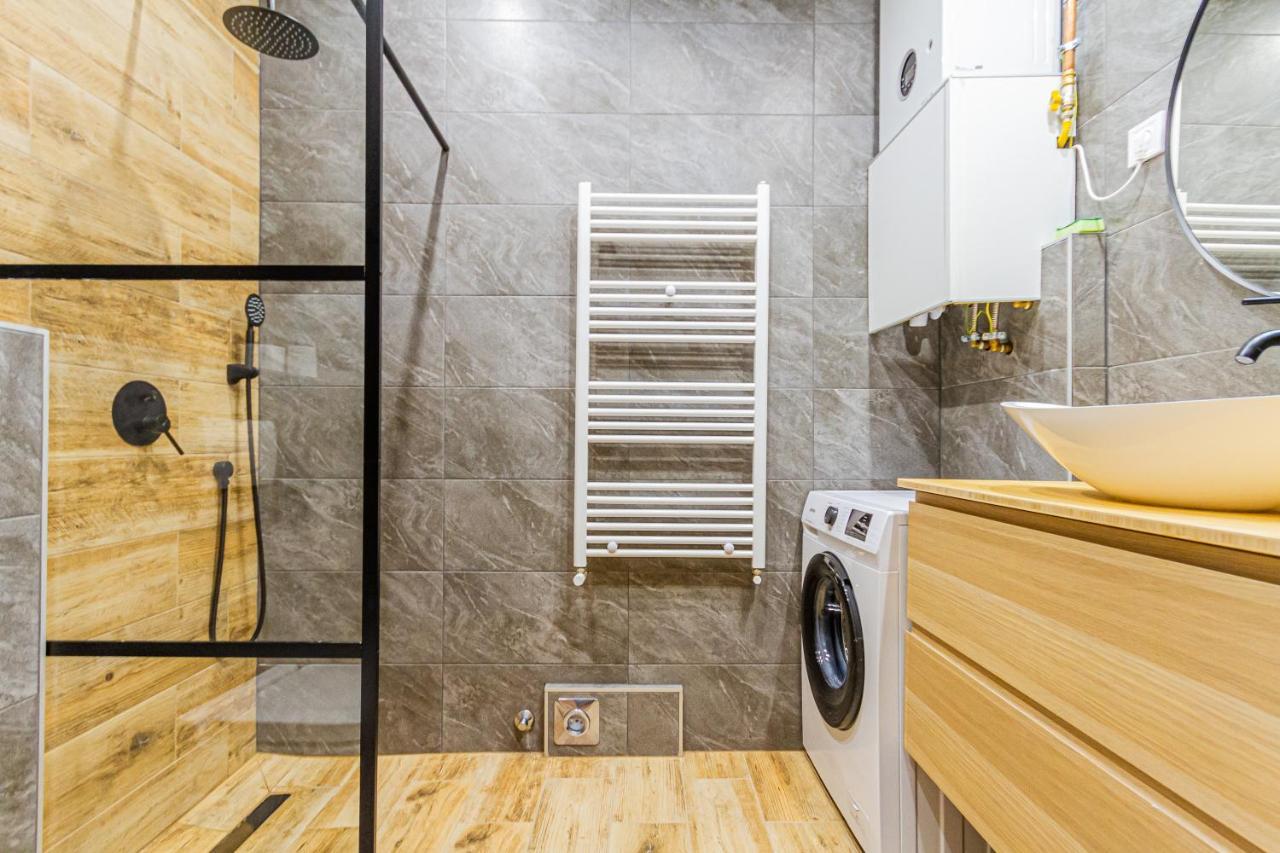 Supercentral Boutique Suite Будапеща Екстериор снимка